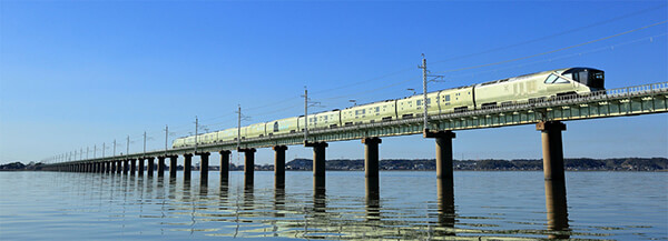 5 Star Hotels on Wheel: New Luxury Sleeper Train in Japan