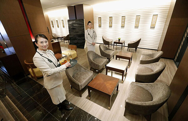 5 Star Hotels on Wheel: New Luxury Sleeper Train in Japan