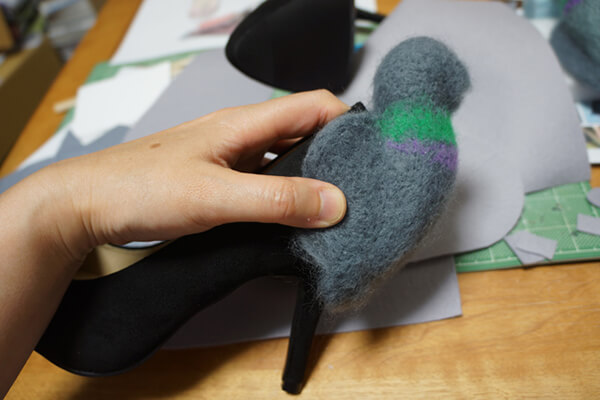 Creepiest Shoes Ever: DIY Pigeon Shoes