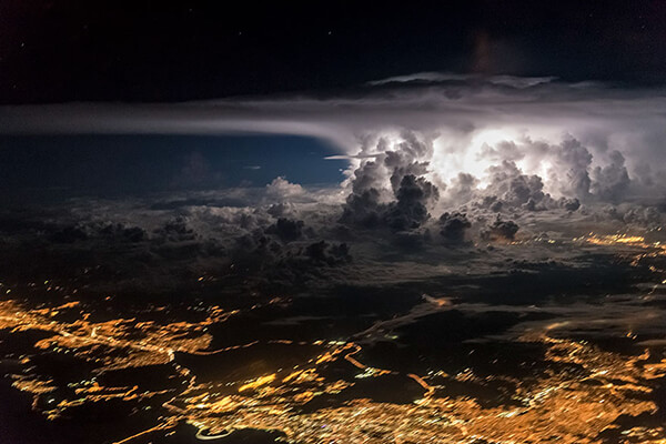 Breathtaking Photos Taken from Pilot's Cockpit