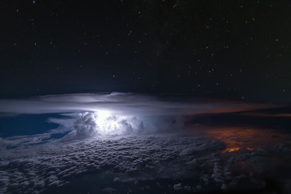 Breathtaking Photos Taken from Pilot's Cockpit