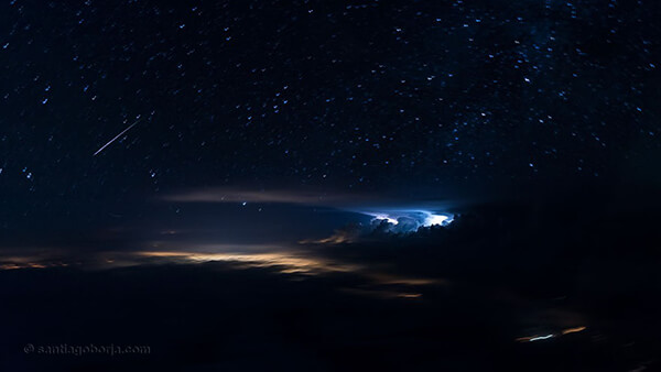 Breathtaking Photos Taken from Pilot's Cockpit