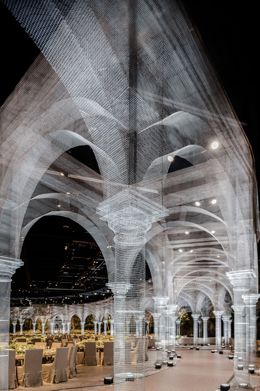 Magnificent Wire Mesh Architecture by Edoardo Tresoldi