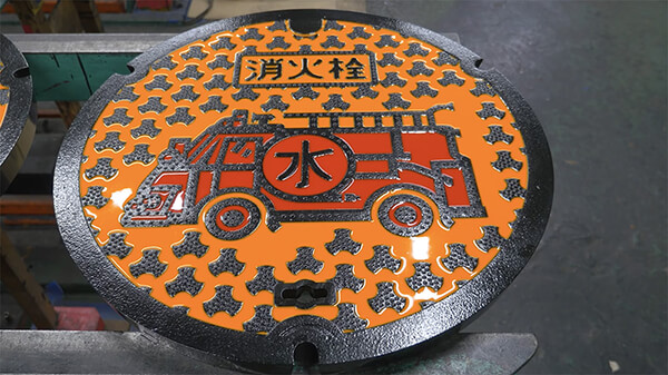 Only in Japan: Unusual Japanese Manhole Factory