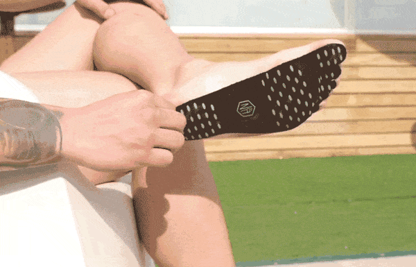 Nakefit: a Weird Adhesive Food Pads to Replace Your Normal Flip Flops