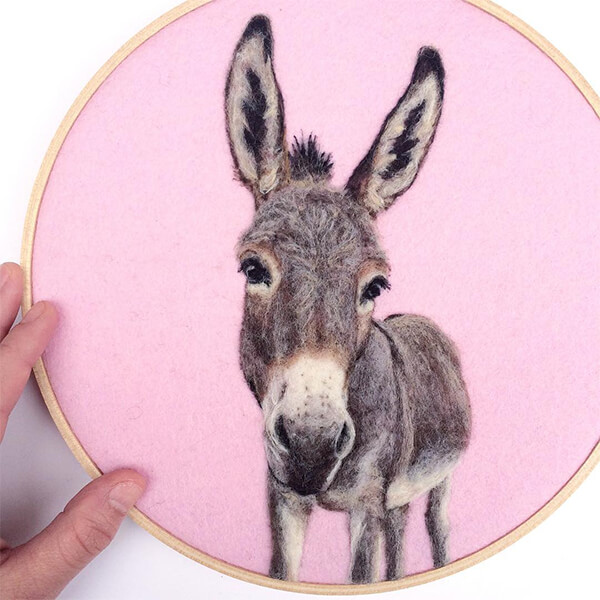 Photo Realistic Felt Animal Paintings by Dani Ives