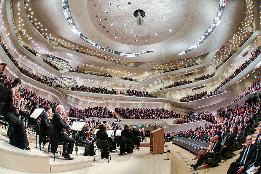 Elbphilharmonie: Magnificent Concert Hall in Hamburg, German