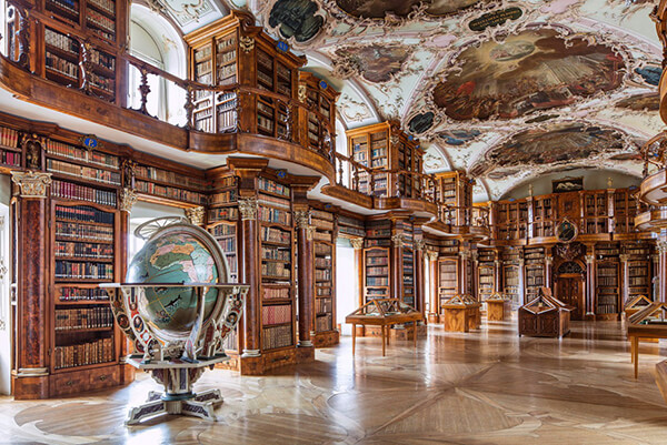 Most Beautiful Libraries Around the World by Reinhard Görner