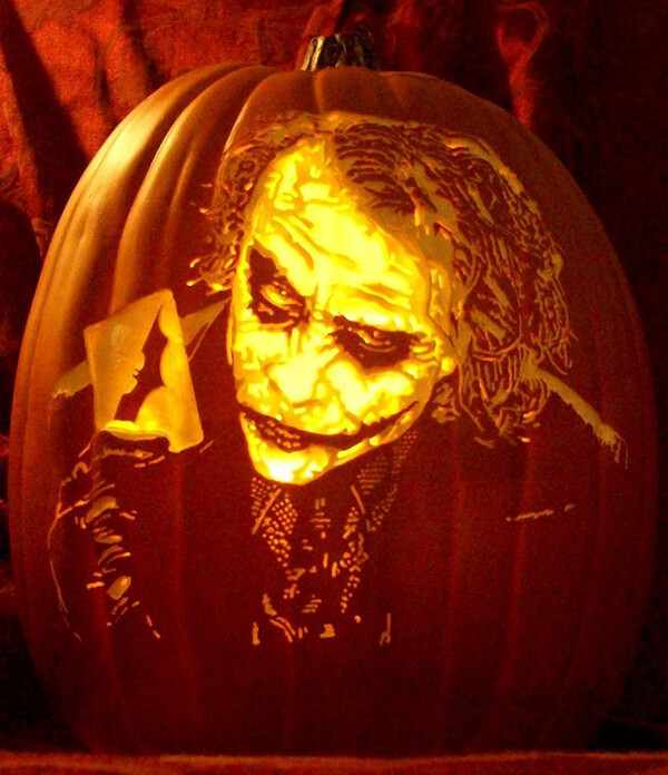 Amazing Pumpkin Portrait Carving by The Pumpkin Geek