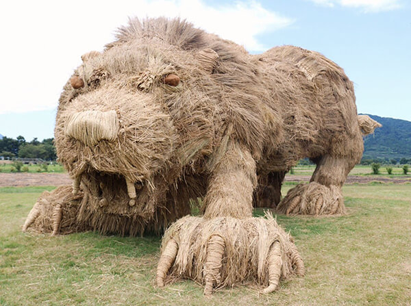 Japan’s 10th Annual Rice Straw Sculptures Festival