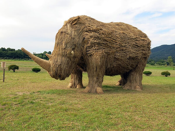 Japan’s 10th Annual Rice Straw Sculptures Festival