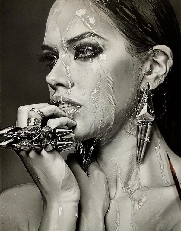 Photo-realistic Pencil Drawings by Japanese Artist Kohei Ohmori