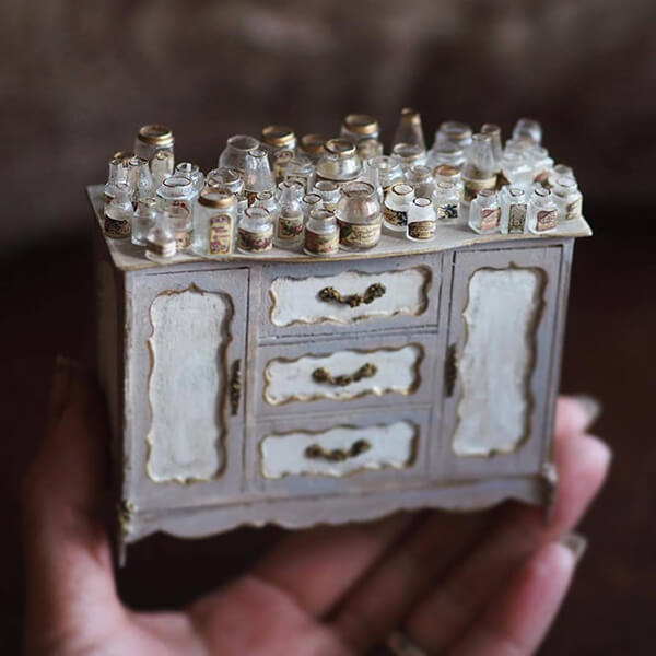 Impressive Handcraft Miniature Antique Dollhouse Furniture