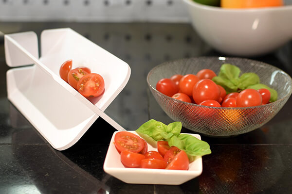 Slicex: A Cutting Board That Makes Slicing Small, Round Produce Faster And Safer