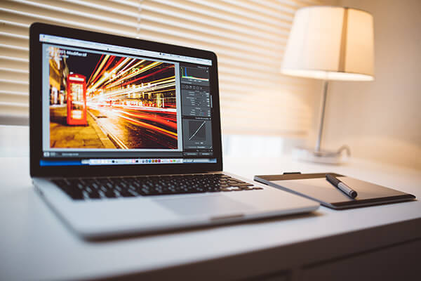 4 Pieces of Photography Software That Are Incredibly Useful 