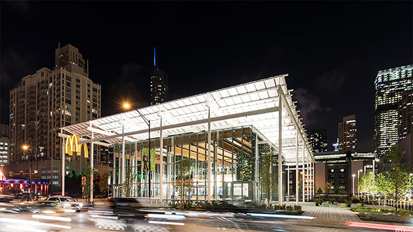 Not McDonald-like McDonald Flagship Open in Chicago