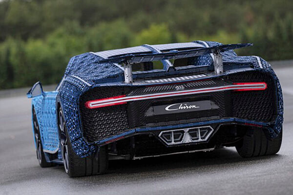 Bugatti Chiron Built Out of 1 Million LEGO Bricks