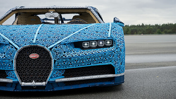 Bugatti Chiron Built Out of 1 Million LEGO Bricks