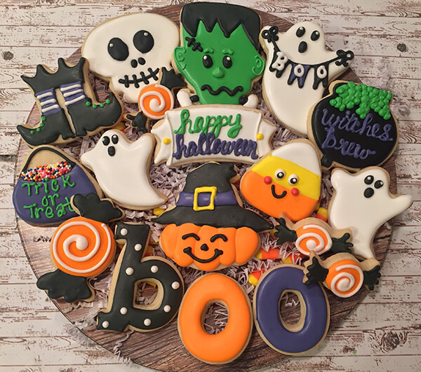 12 Mouthwatering Halloween Cookies You can Order Online
