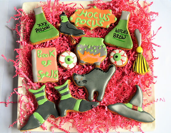 12 Mouthwatering Halloween Cookies You can Order Online