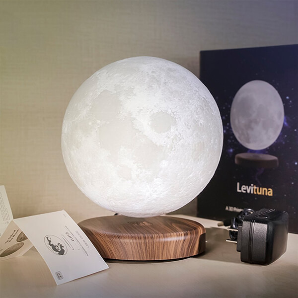 leviluna moon lamp