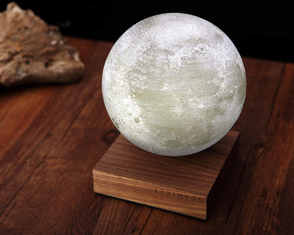 Levimoon: Magnetic Levitating Moon Lamp