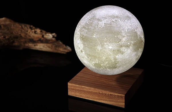 Levimoon: Magnetic Levitating Moon Lamp