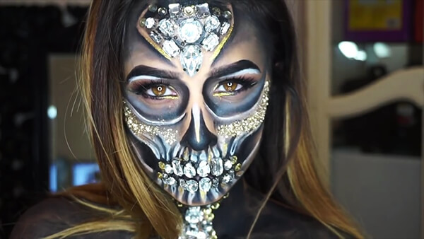 20+ Stunning Skeleton Makeup Designs 