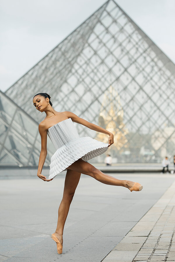 Hand-folded Paper Ballet Costumes by Melika Dez and Pauline Loctin