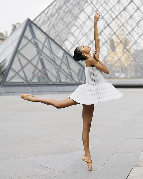 Hand-folded Paper Ballet Costumes by Melika Dez and Pauline Loctin