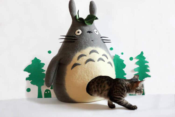 10 Quirky Handmade Felt Cat Beds