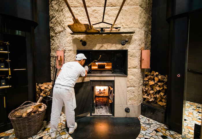 Impressive Interior Design of Starbucks's First Italian Store in Milan