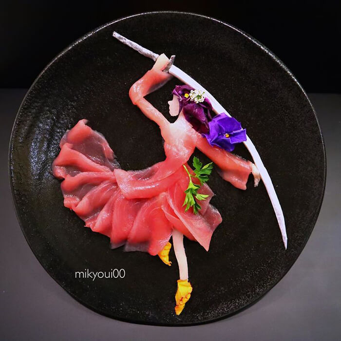 Probably The Most Beautiful Sashimi Plating You've Ever Seen - Design Swan