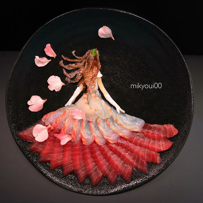 Probably The Most Beautiful Sashimi Plating You've Ever Seen