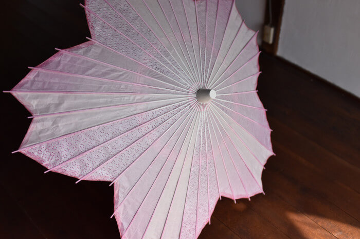 Unique Sakura-Shaped Paper Umbrella Designed for Japan’s Cherry Blossom Season