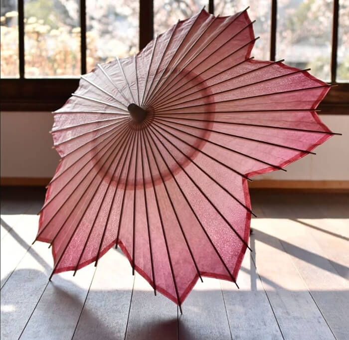 Unique Sakura-Shaped Paper Umbrella Designed for Japan’s Cherry Blossom Season