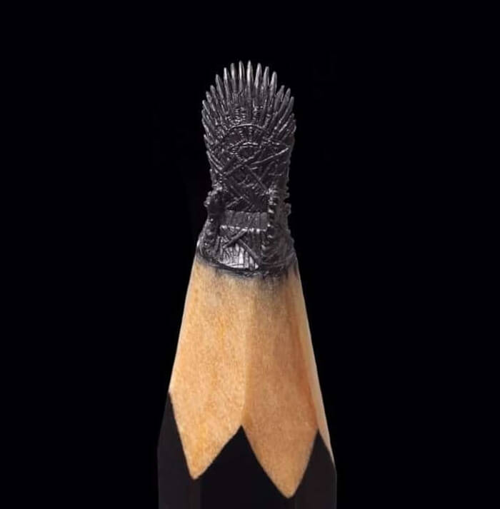 Miniature ‘Game of Thrones’ Sculptures on the Tips of Pencils