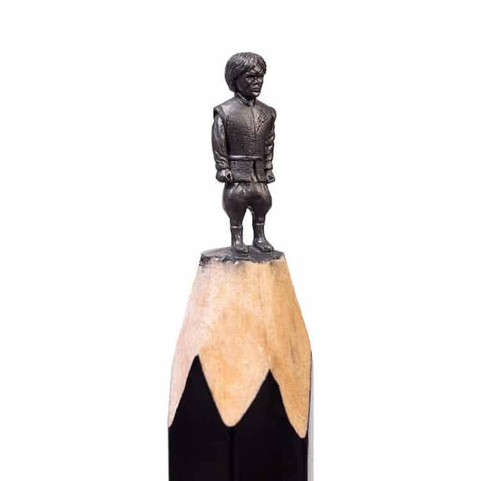 Miniature ‘Game of Thrones’ Sculptures on the Tips of Pencils