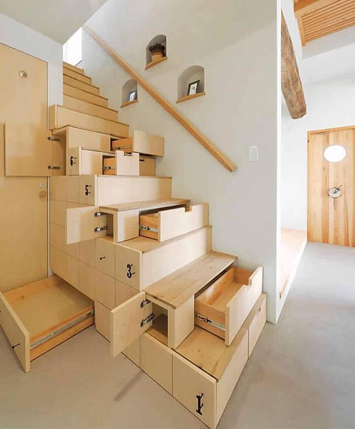 20+ Modern and Creative Stair Designs