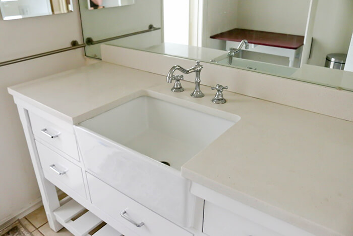 6 Advantages of Using Quartz Countertops in Your Bathroom