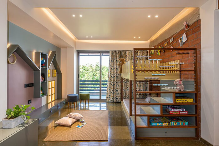 Inside Out Residence in Ahmedabad, India