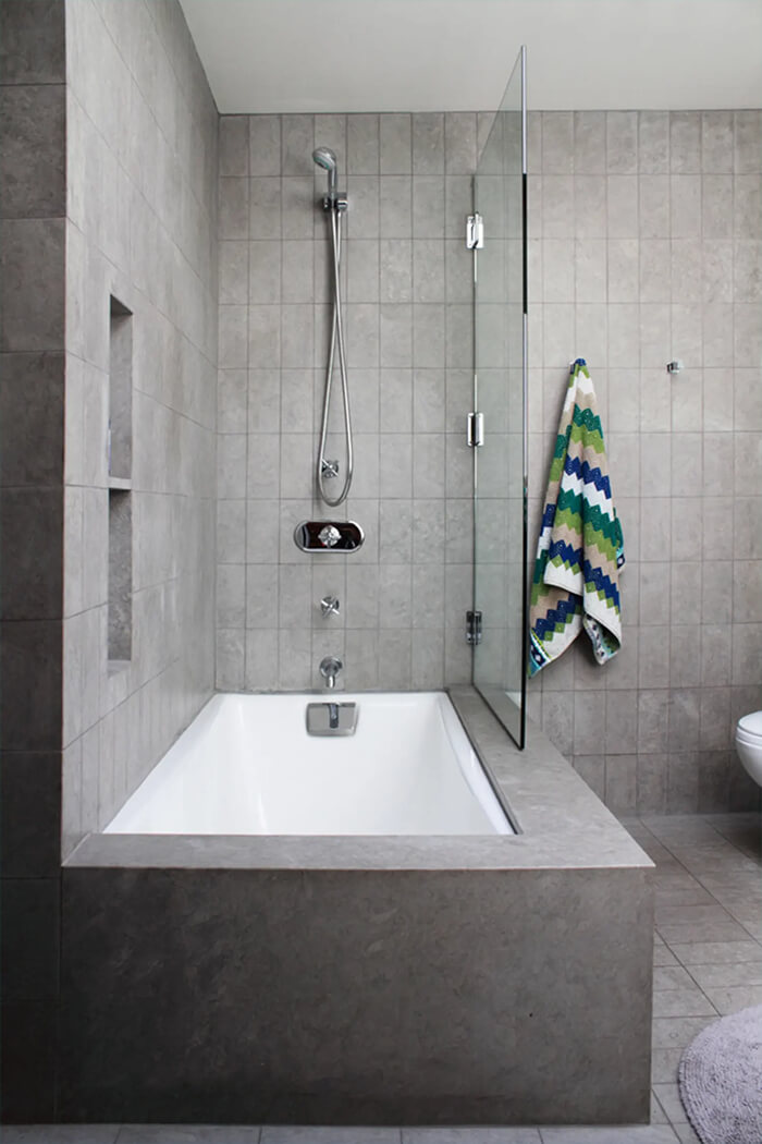 Design Tips To Make A Small Bathroom Better