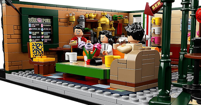 Friends Central Perk LEGO Set: A Prefect Gift for Friends Fans