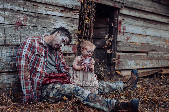 Seriously! Zombie Daddy-daughter Halloween Photo Shots?