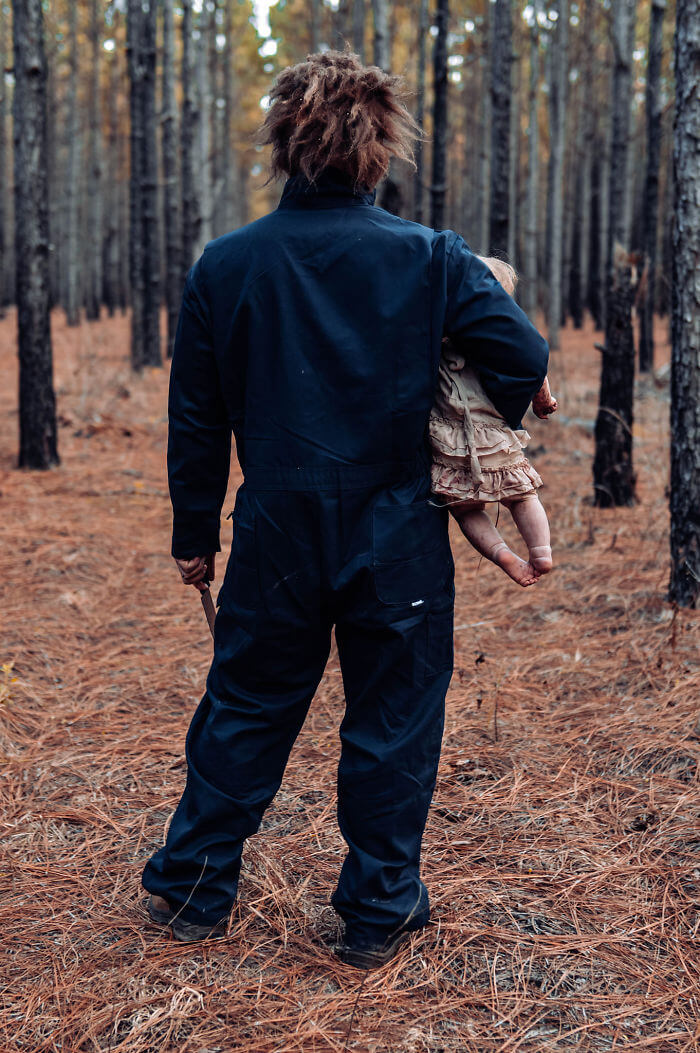 Seriously! Zombie Daddy-daughter Halloween Photo Shots?