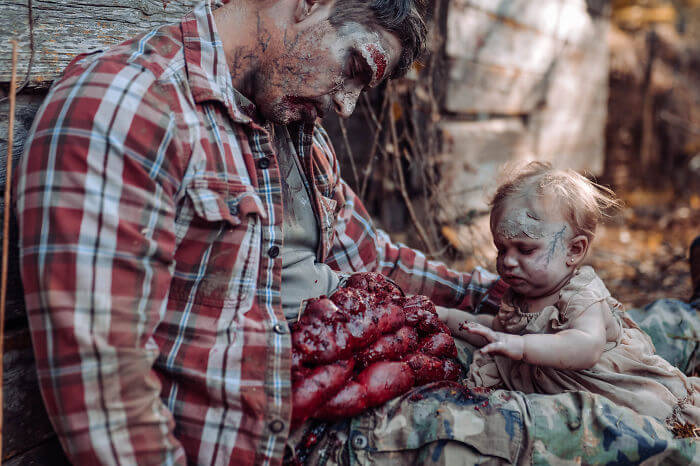 Seriously! Zombie Daddy-daughter Halloween Photo Shots?