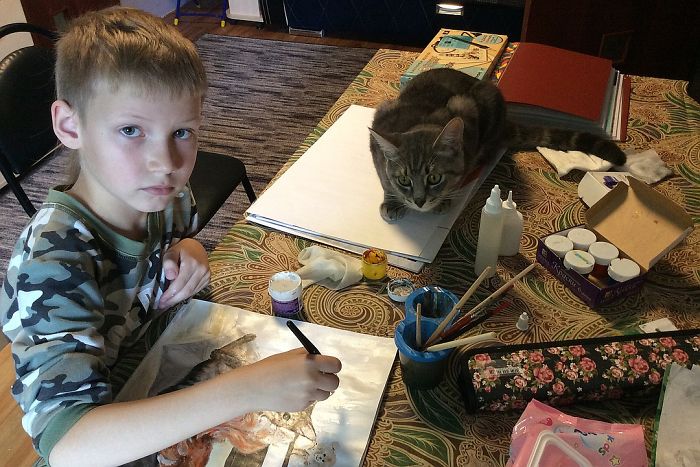 9-Year-Old Boy Paint Custom Pet Portrait in Exchange for Pet Food and Supplies for Shelter Animal