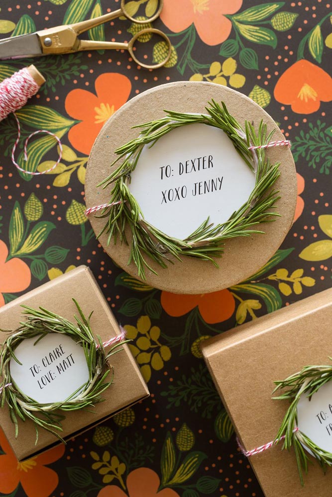 15 DIY Gift Wrapping Ideas Go Perfectly with Brown Kraft Paper