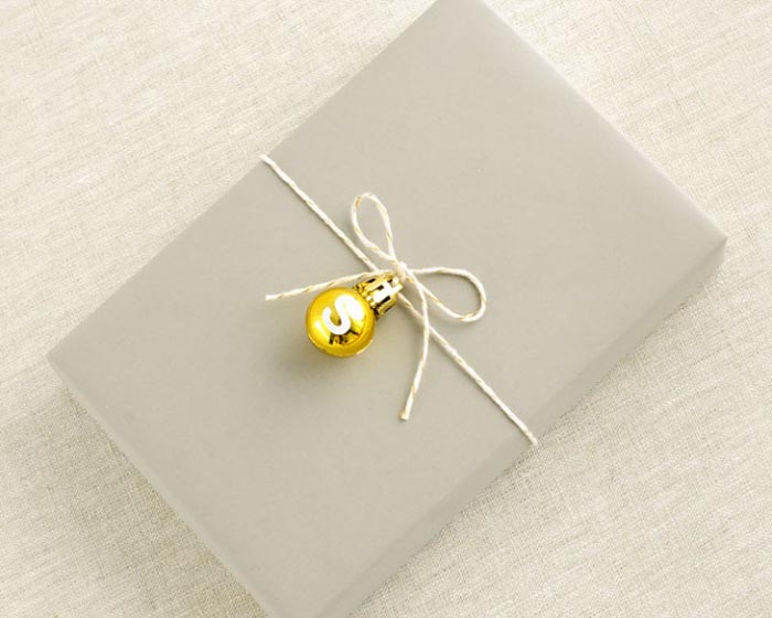 15 DIY Gift Wrapping Ideas Go Perfectly with Brown Kraft Paper