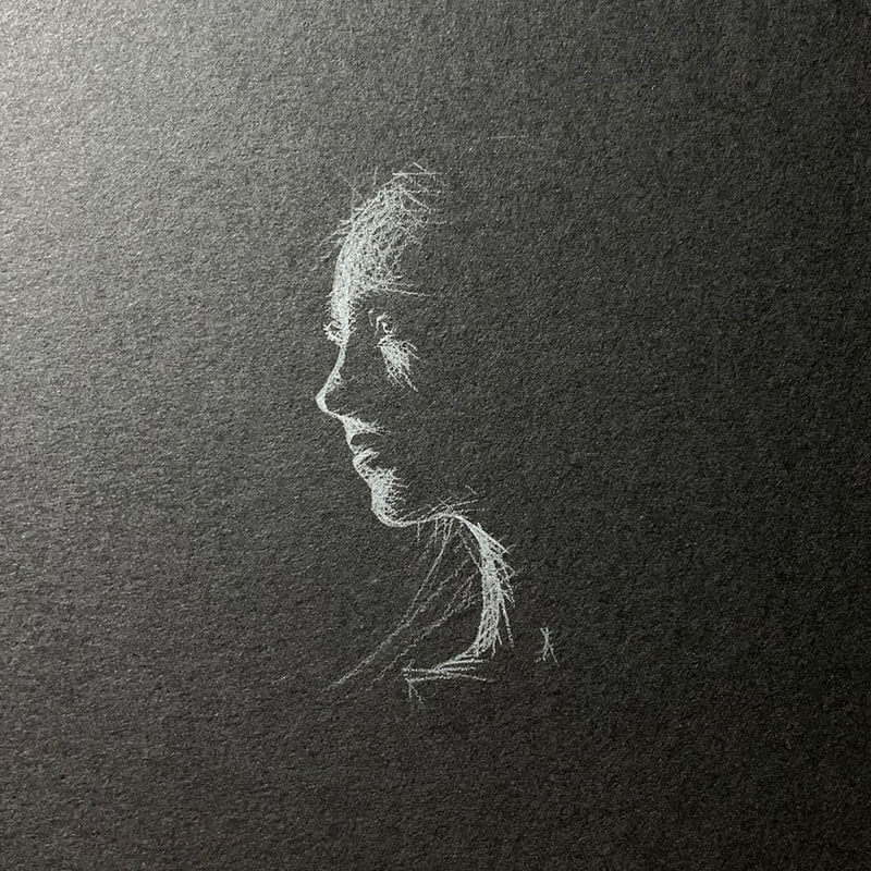 White Pencil on Black Paper: A Perfect Way to Draw Gently Lit Faces -  Design Swan